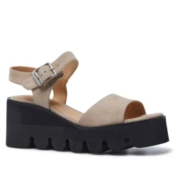 Veronne Beige Suede Wavesole Sandals<Carl Scarpa Fashion