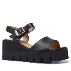 Veronne Black Leather Wavesole Sandals<Carl Scarpa Store